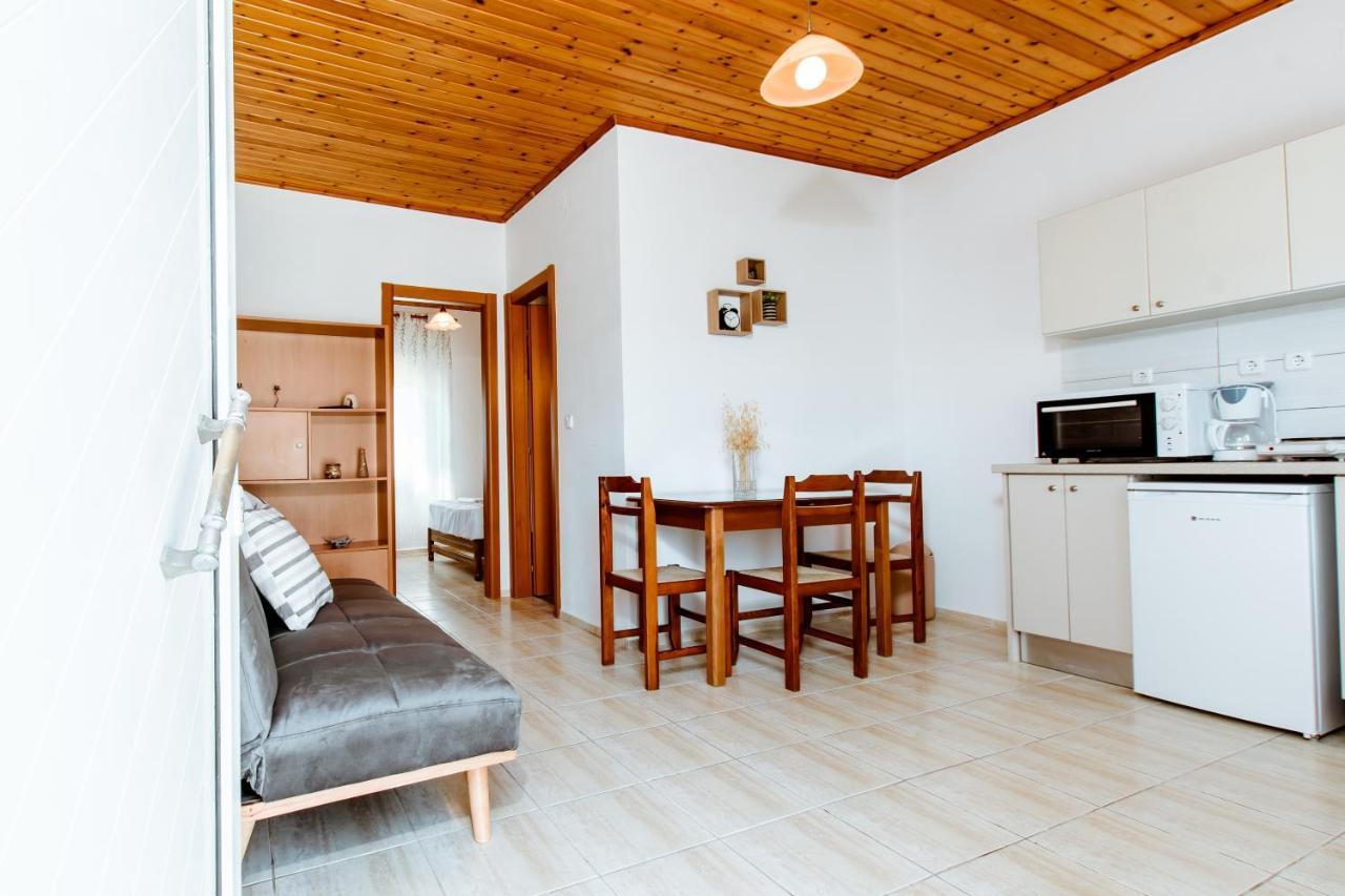 Koulouris Apartments & Studios Калівес Екстер'єр фото