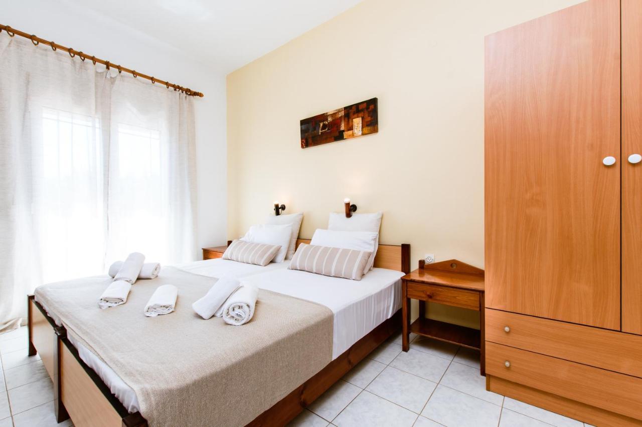 Koulouris Apartments & Studios Калівес Екстер'єр фото